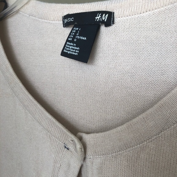 Clothes - Picture 5 of 8